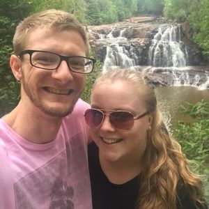 Meet your Posher, Annie